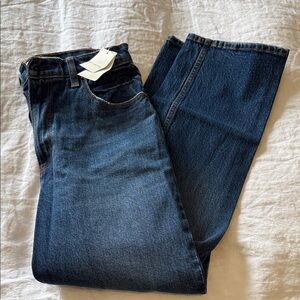 Abercrombie & Fitch - The 90s Straight Ultra High Rise Jeans NWT